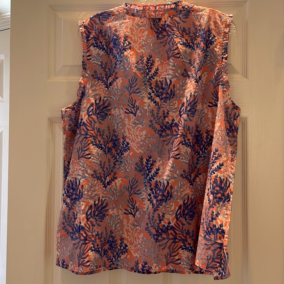 Talbots ruffle sleeve top - Picture 4 of 5